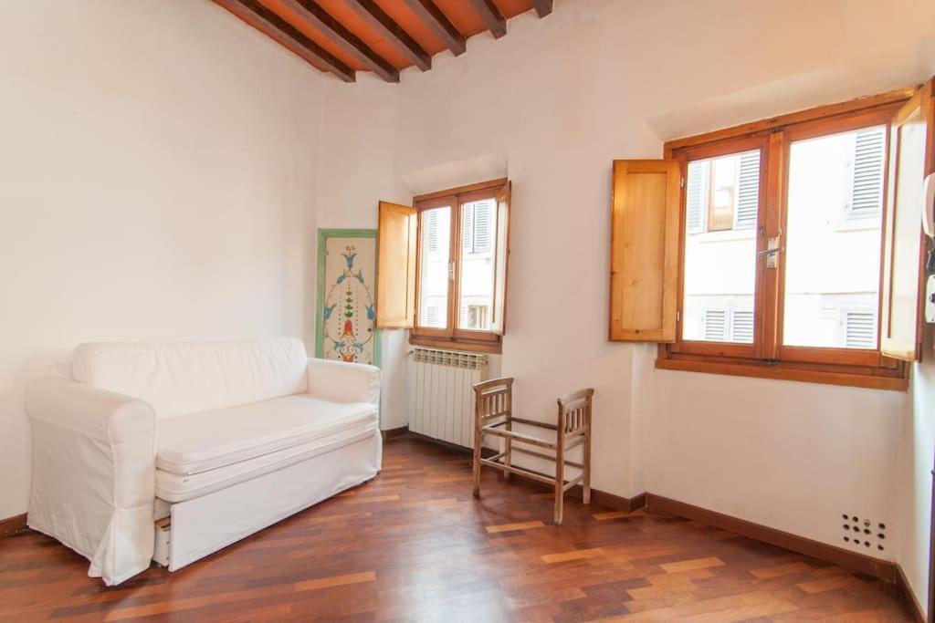 Romantic Apt In San Frediano Florenţa Exterior foto
